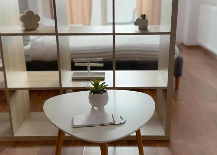 G B Center Apartament *